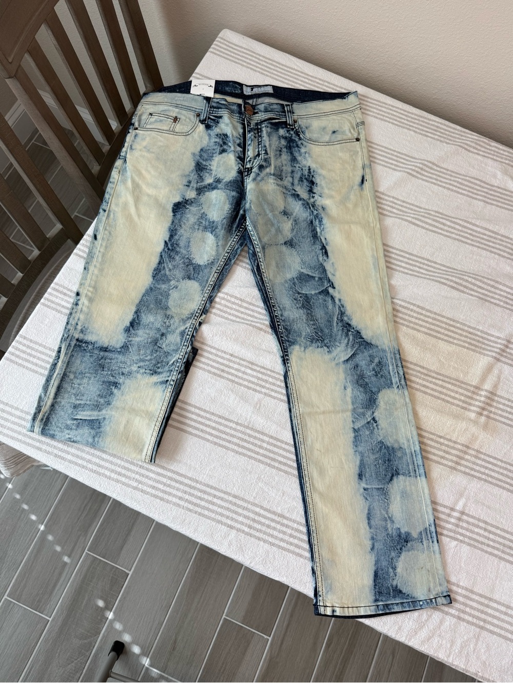 Men's Two-Tone Acid Wash Straight Jeans - Blue/Cream